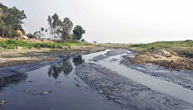 Unplanned industrialisation killing the Sutang river